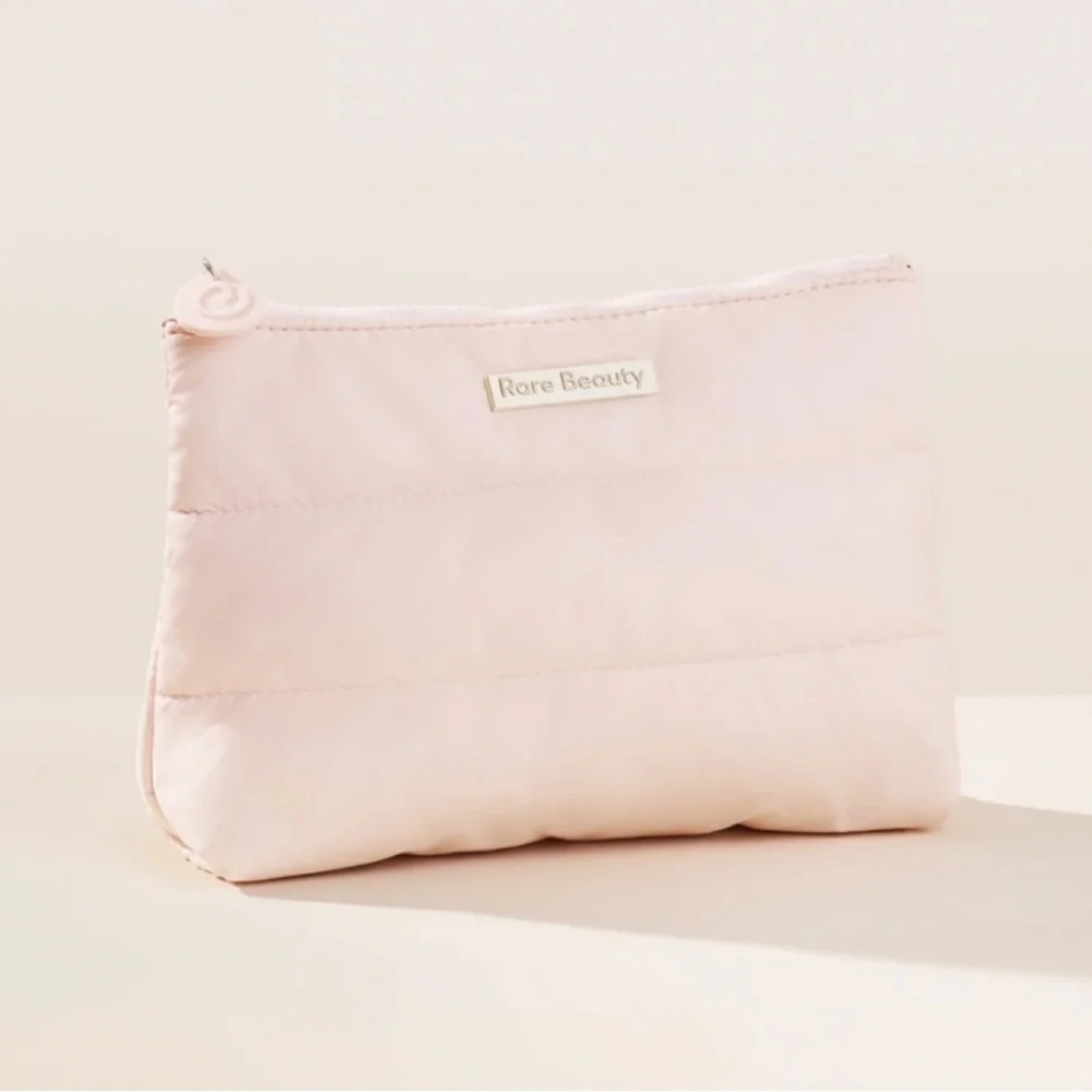 NEW✅Rare Beauty Puffy MakeUp Bag - Picture 1 of 3